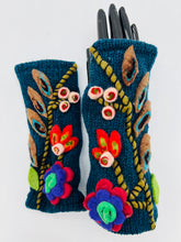 Load image into Gallery viewer, Felt Design Fingerless gloves (Teal)
