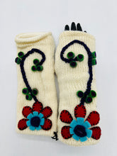 Load image into Gallery viewer, Felt Design Fingerless gloves (White)
