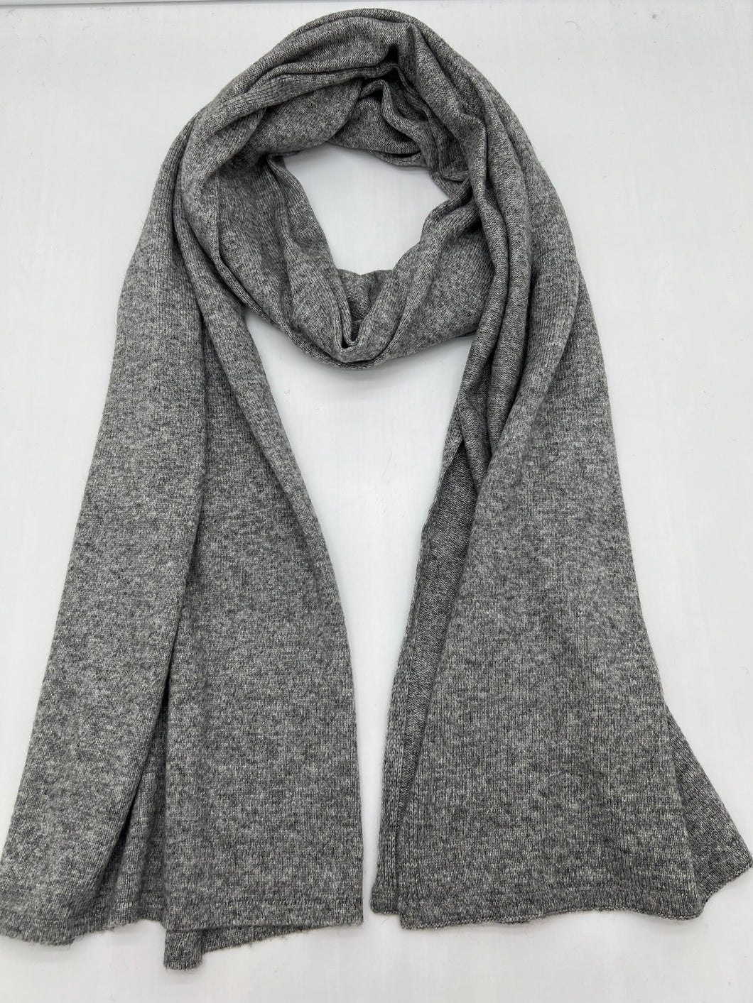 Knitted Muffler (Natural Medium Grey) KM02