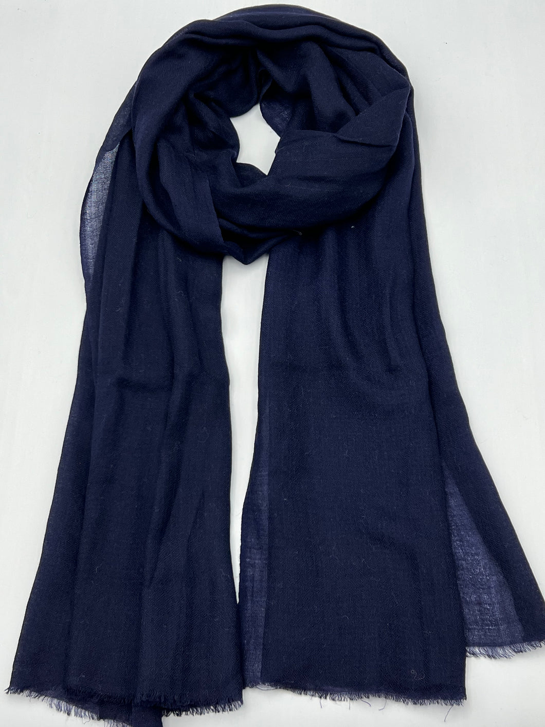 200 count plain scarf (Dark Navy) 200C21