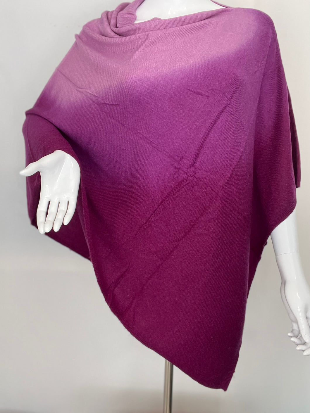 Cashmere Ombre Poncho (Purple) COP02